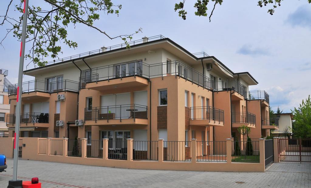 Zen Apartman Sunshine Zamárdi Екстериор снимка
